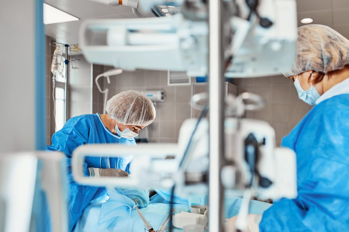 doctors nurses covid
